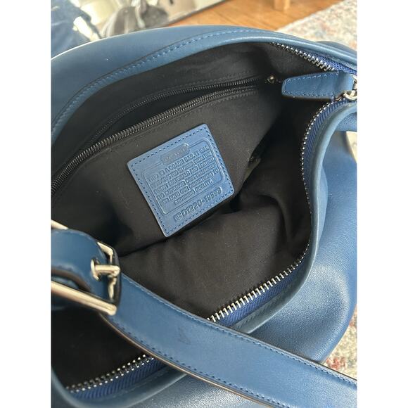 Vintage Coach 19893 Legacy Hobo Cognac XL Leather Shoulder Handbag Tassels Blue - Picture 7 of 7